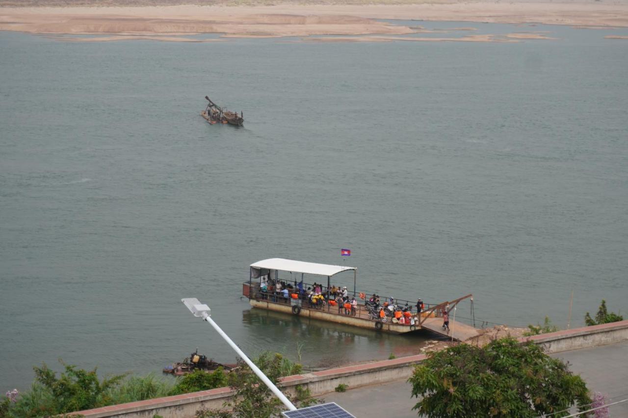 Le Tonle Hotel Kratie Exterior foto